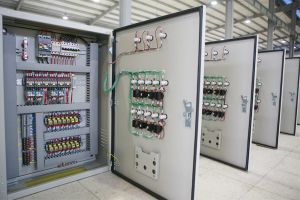 Installation of distribution cabinets
